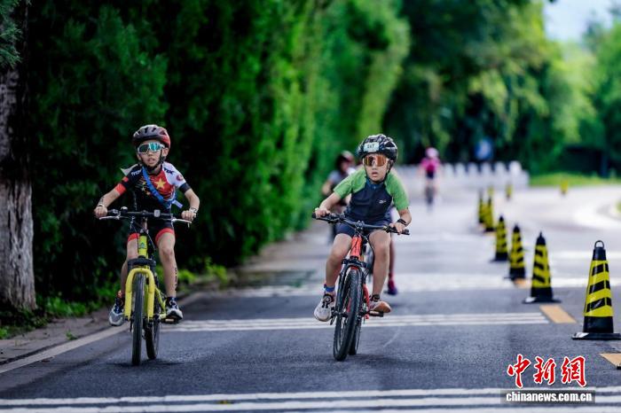 500名青少年齐聚昌平 小铁人三项赛点燃奥运精神