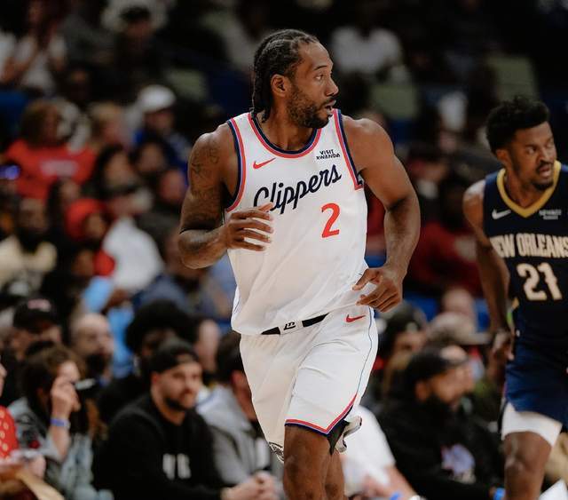 伦纳德复出快船首节领先18分 鹈鹕反扑半场追平