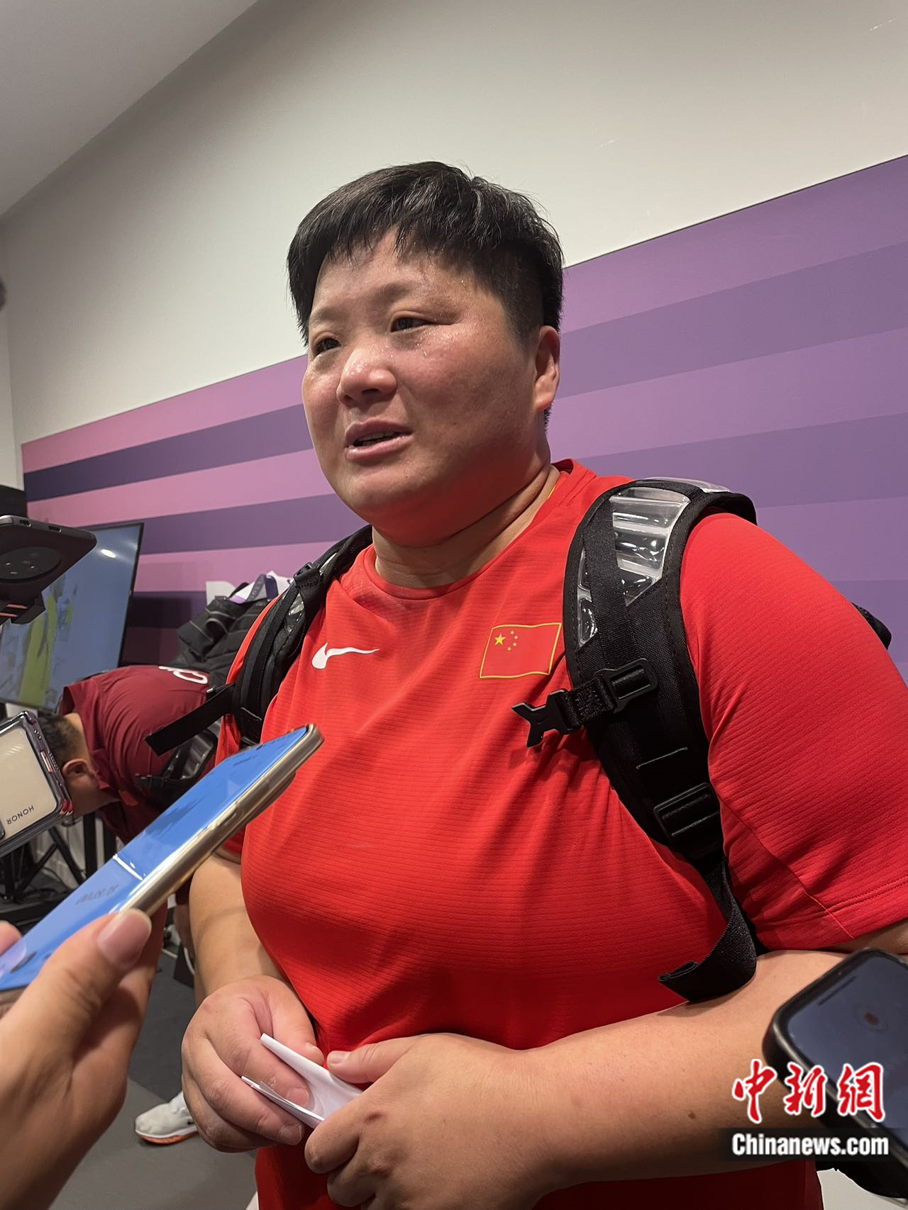 巴黎奥运女子铅球资格赛：巩立姣宋佳媛晋级决