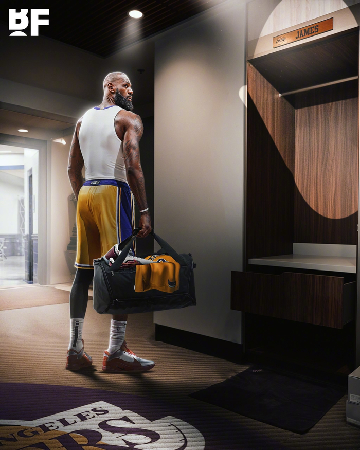 詹姆斯未来未定 湖人战绩或成关键变量