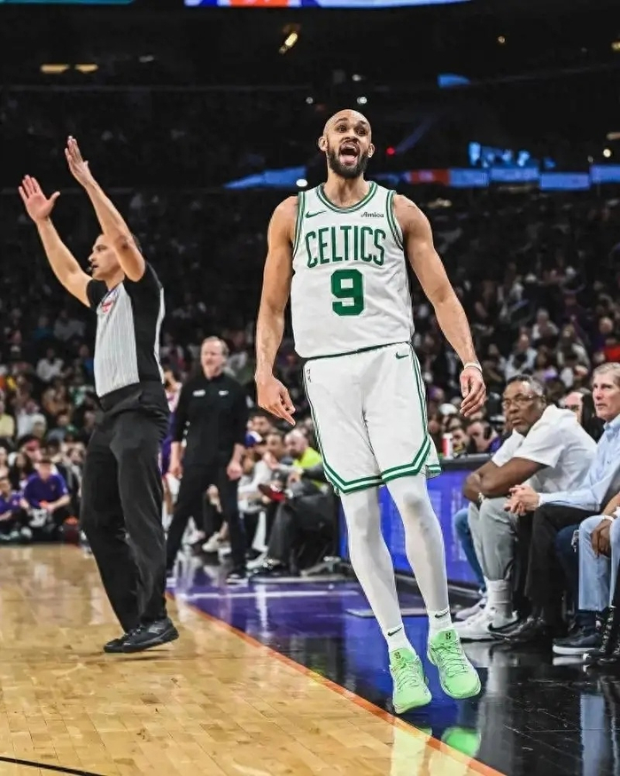 怀特成凯尔特人隐形核心助力夺冠