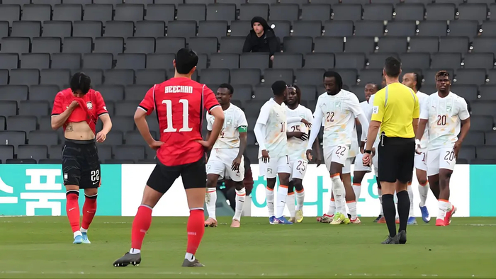 韩国男足0-4惨败科特迪瓦 暴露世界杯前致命隐患